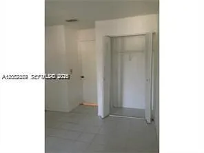 3380 Pinewalk Dr N #1116 Margate, FL 33063