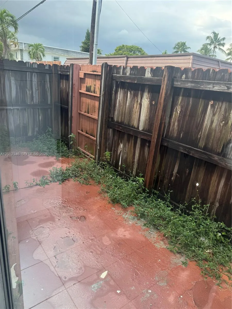 321 SW 1st Ct #K-4 Pompano Beach, FL 33060