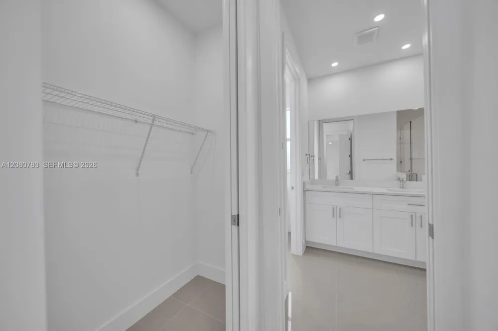 523 Harry Thayer Ave S Lehigh Acres, FL 33974