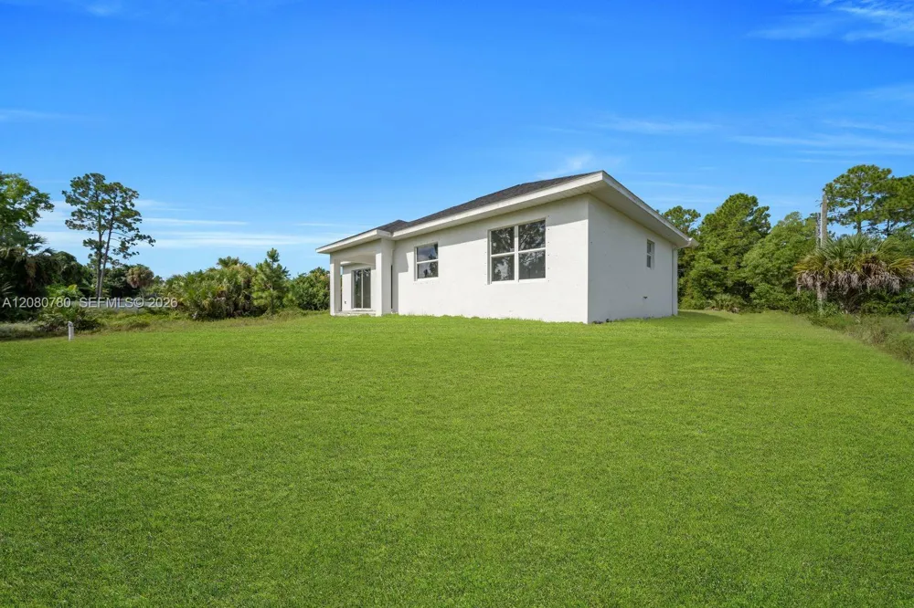 523 Harry Thayer Ave S Lehigh Acres, FL 33974