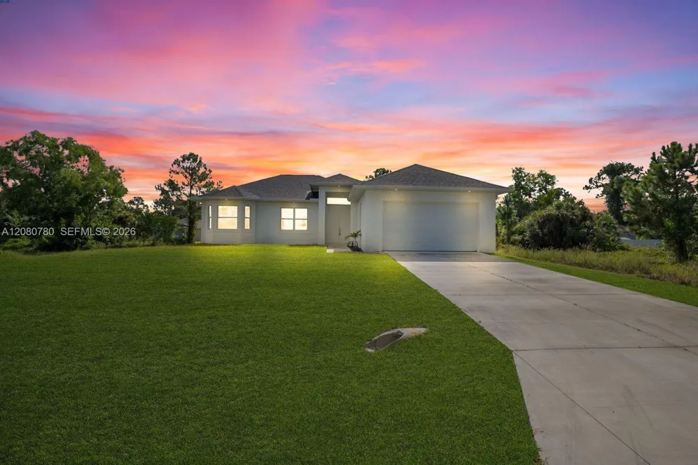 523 Harry Thayer Ave S Lehigh Acres, FL 33974
