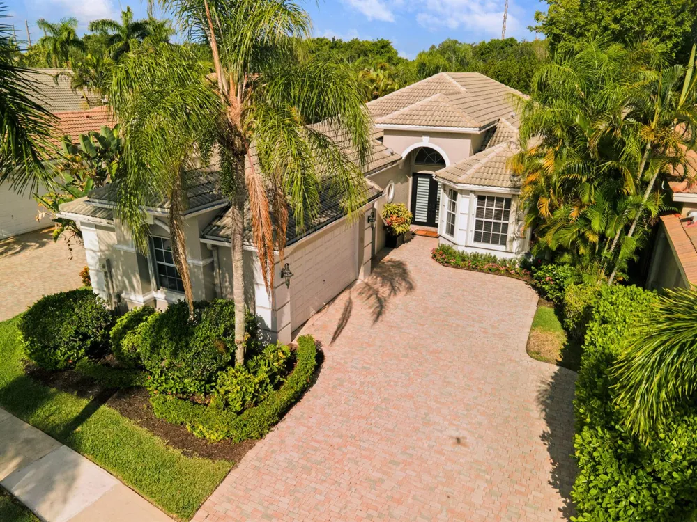 10916 Northgreen Drive Lake Worth, FL 33449