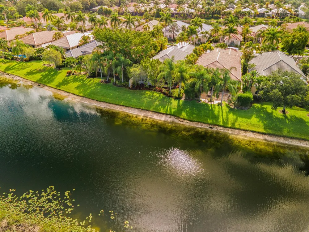 10916 Northgreen Drive Lake Worth, FL 33449