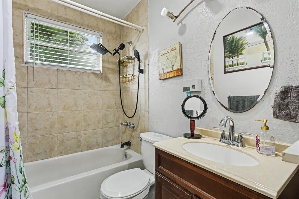 6714 ATLANTA STREET Hollywood, FL 33024