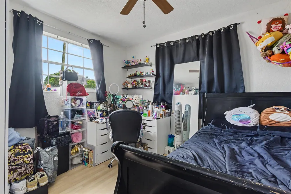 6714 ATLANTA STREET Hollywood, FL 33024