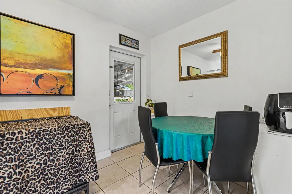 6714 ATLANTA STREET Hollywood, FL 33024