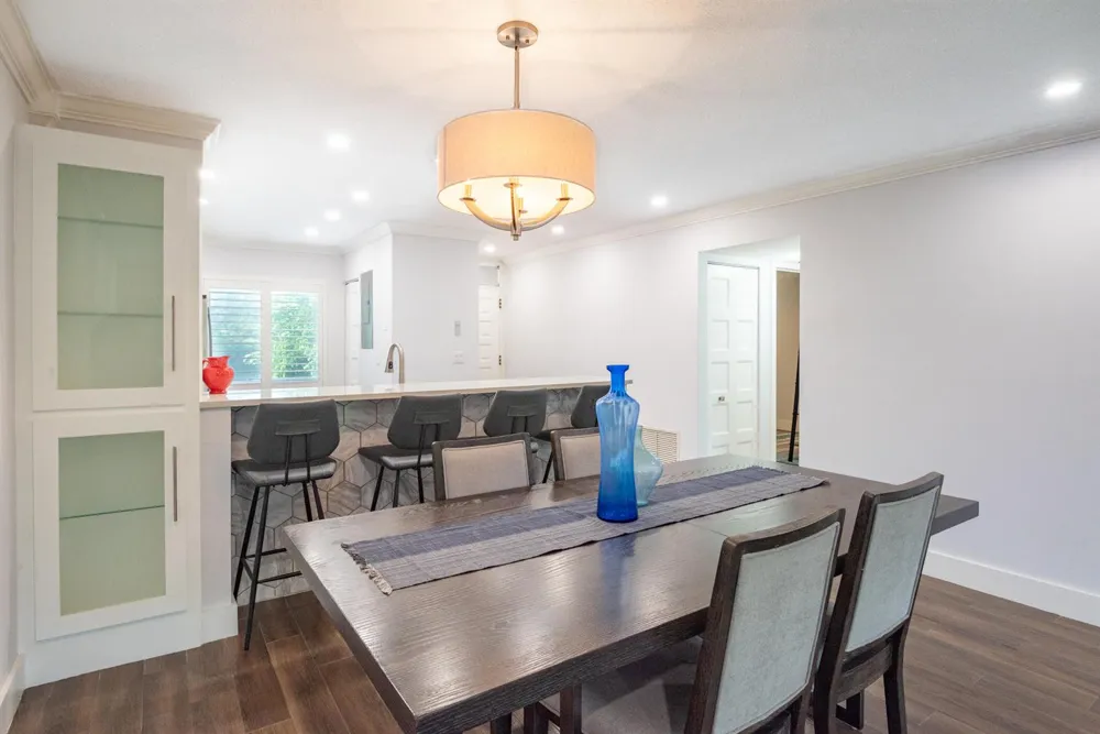 2500 PRESIDENTIAL WAY #304 West Palm Beach, FL 33401