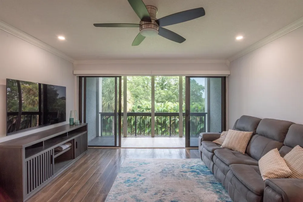 2500 PRESIDENTIAL WAY #304 West Palm Beach, FL 33401
