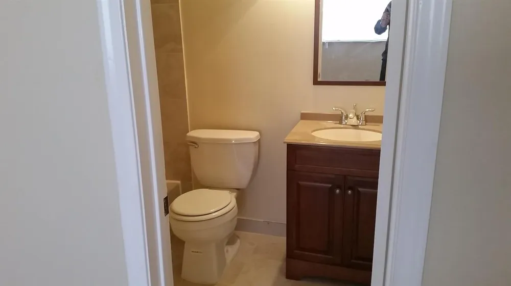 5323 NW 27TH STREET #B4 Lauderhill, FL 33313