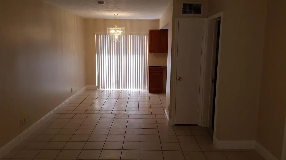 5323 NW 27TH STREET #B4 Lauderhill, FL 33313