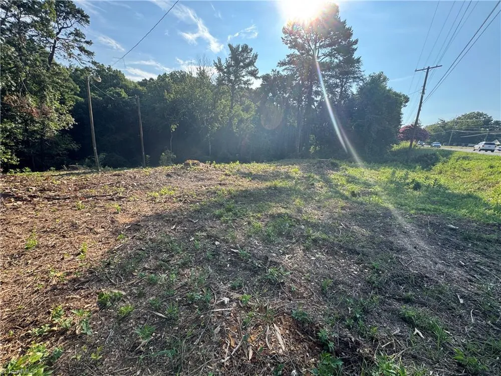 349 King Street King, NC 27021