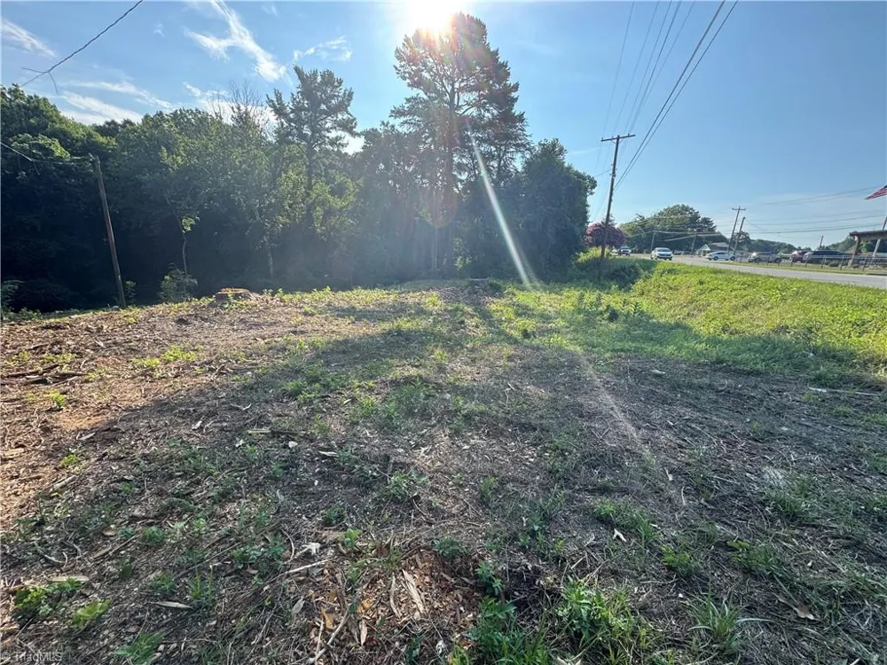 349 King Street King, NC 27021