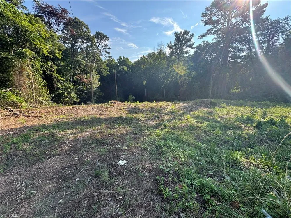 349 King Street King, NC 27021