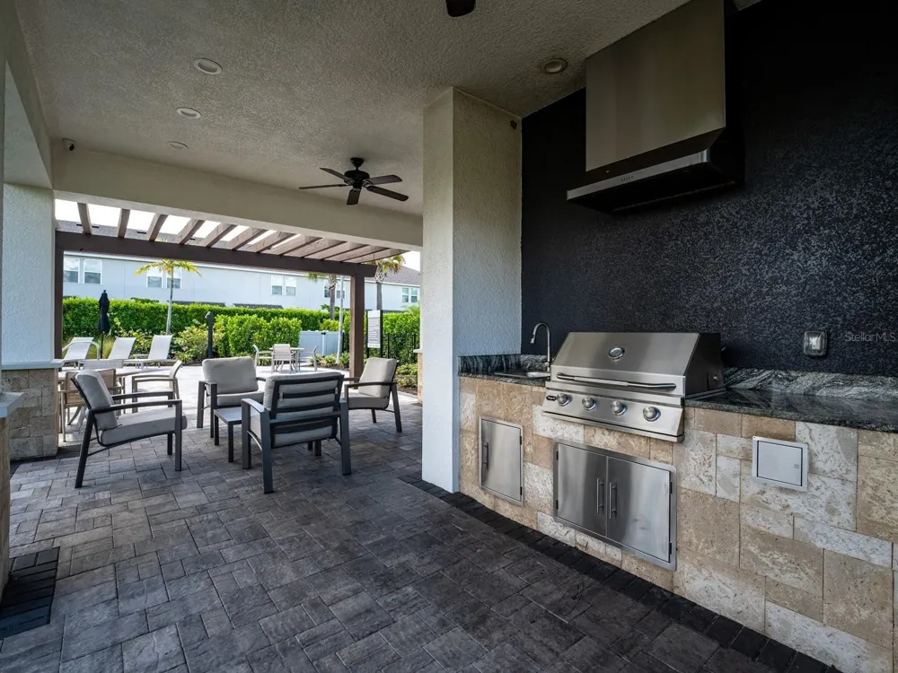 8632 LUNAR SKYE STREET Sarasota, FL 34241