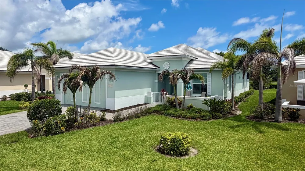 1330 SAINT CATHERINES CIRCLE Vero Beach, FL 32967