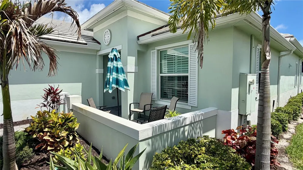 1330 SAINT CATHERINES CIRCLE Vero Beach, FL 32967