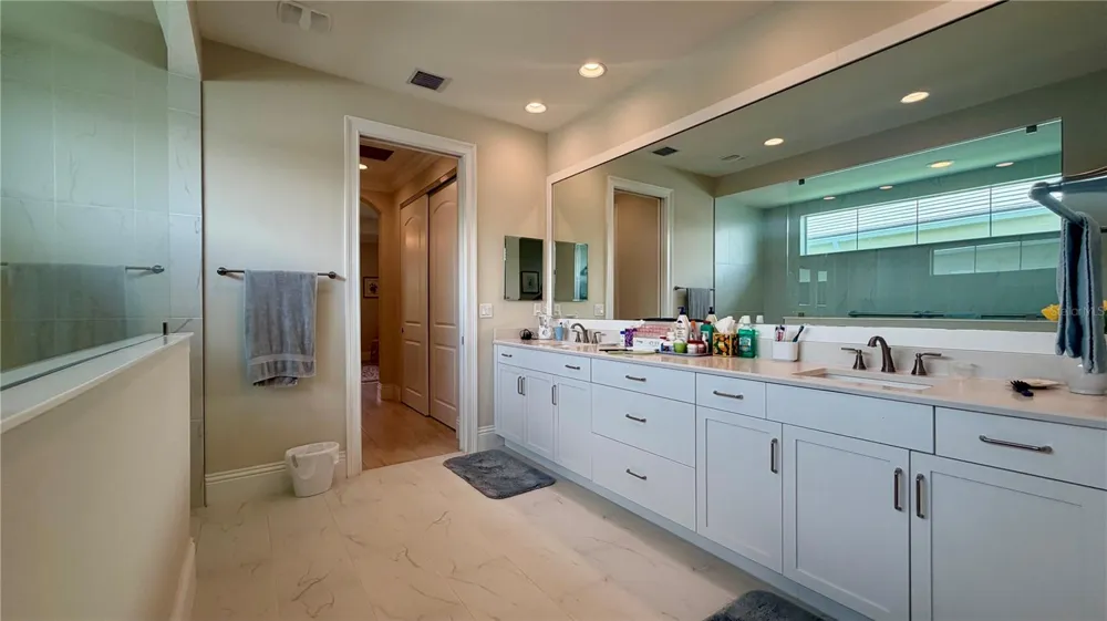 1330 SAINT CATHERINES CIRCLE Vero Beach, FL 32967