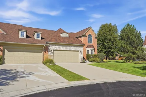 37126 Southwind Court