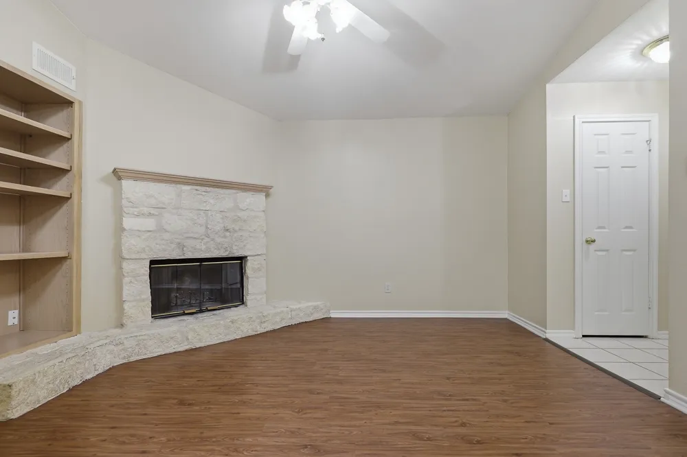 6804 Capital Of Texas Highway #422 Austin, TX 78731