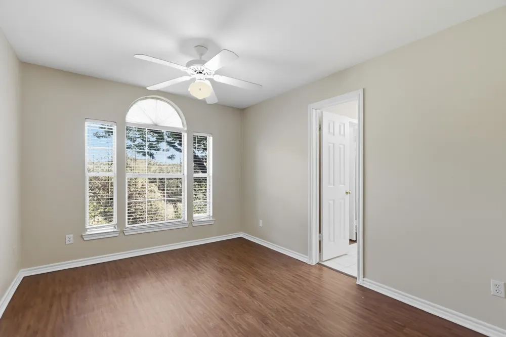 6804 Capital Of Texas Highway #422 Austin, TX 78731