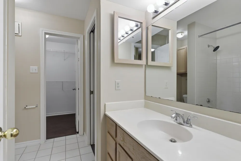 6804 Capital Of Texas Highway #422 Austin, TX 78731