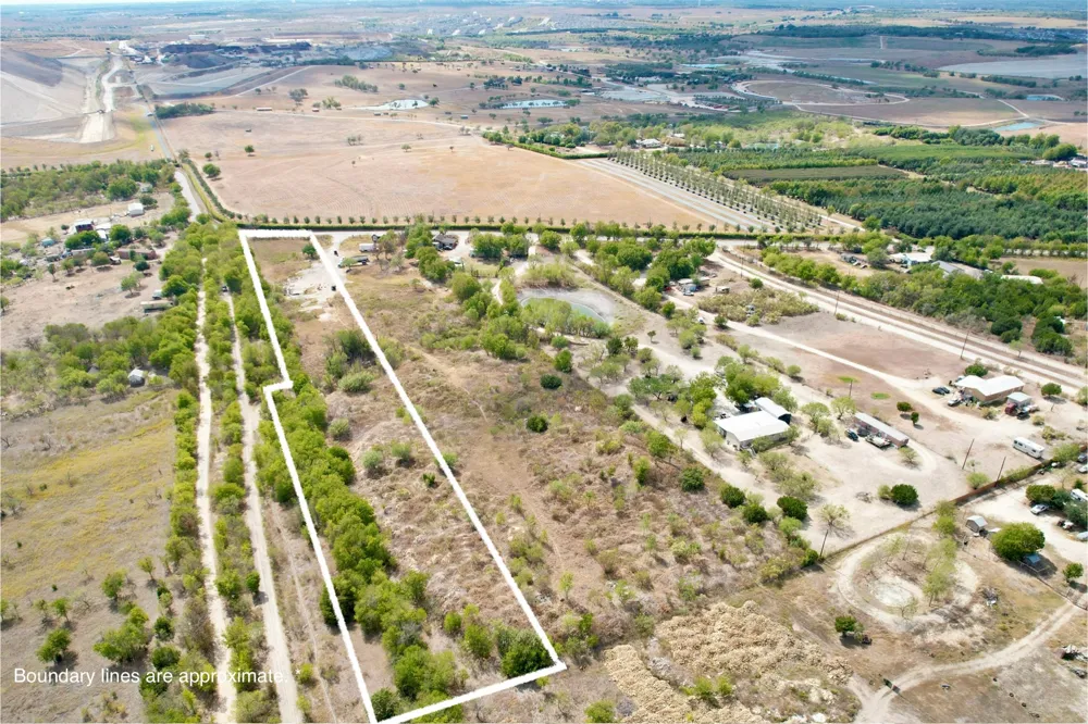 10823 Old Lockhart Road Austin, TX 78747