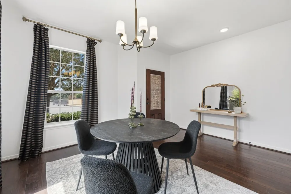 245 Razzmatazz Trail Buda, TX 78610
