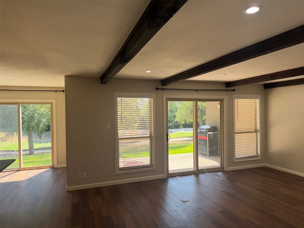 224 Lido Street #J3 Lakeway, TX 78734