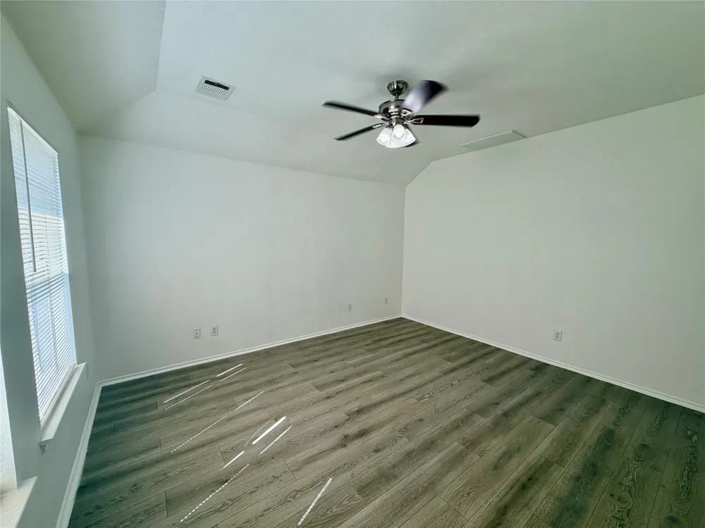 1148 Shadow Creek Boulevard Buda, TX 78610