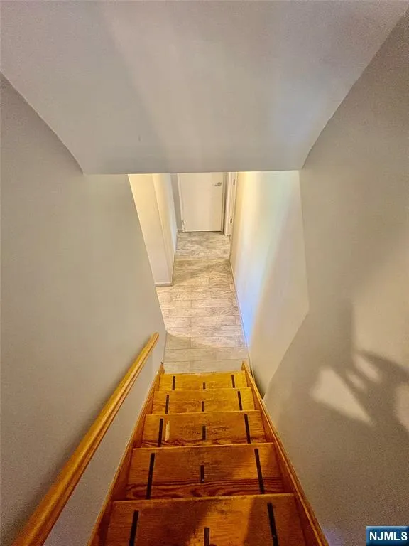 477 Chestnut Avenue South Hackensack, NJ 07606