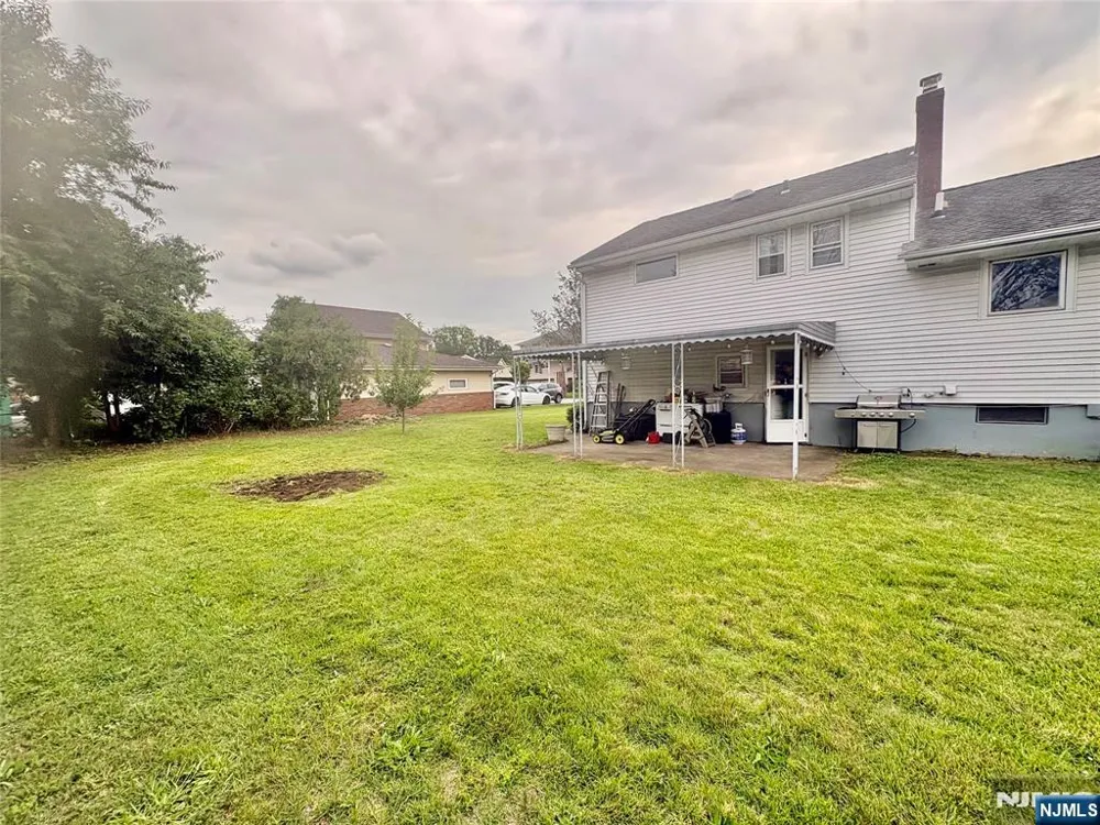 477 Chestnut Avenue South Hackensack, NJ 07606
