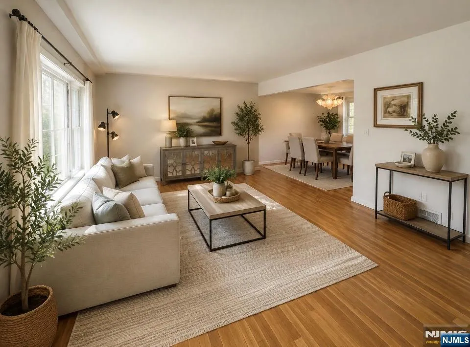 477 Chestnut Avenue South Hackensack, NJ 07606