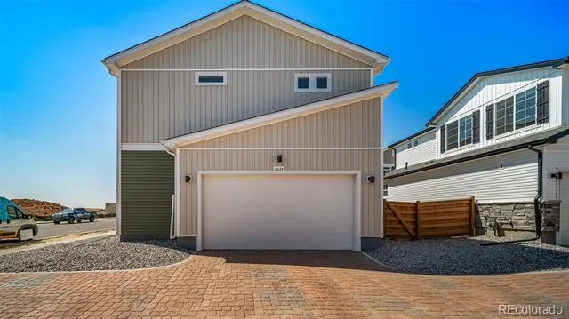 10122 Salem Court Commerce City, CO 80022