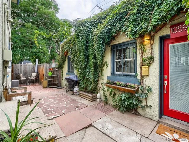 1059 Emerson Street #C Denver, CO 80218