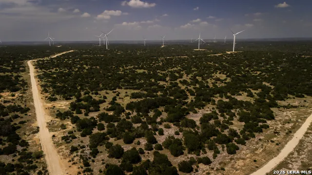 TRACT 5 LWR Hwy 377 Rocksprings, TX 78880
