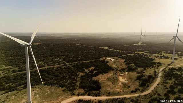TRACT 5 LWR Hwy 377 Rocksprings, TX 78880