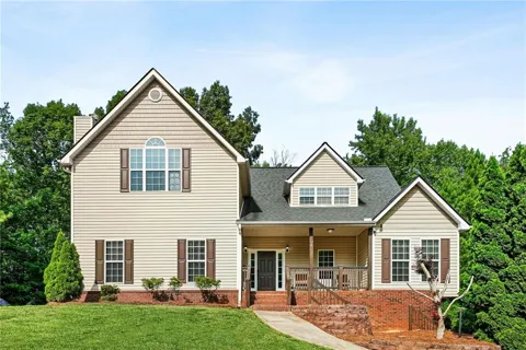176 Oak Leaf Drive