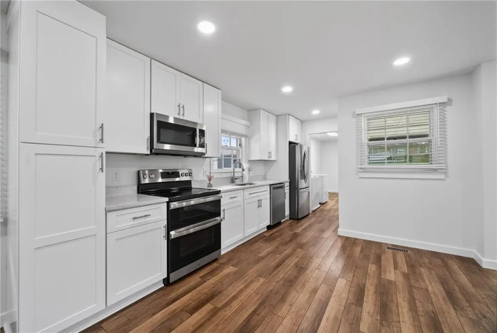 4619 Mountain View Road Oakwood, GA 30566