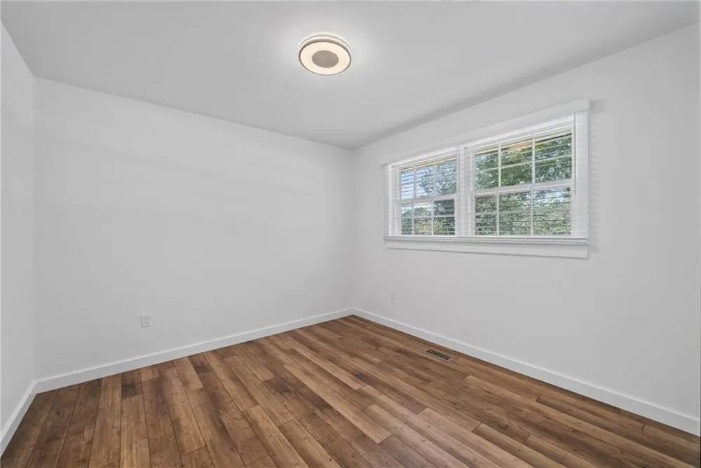 4619 Mountain View Road Oakwood, GA 30566
