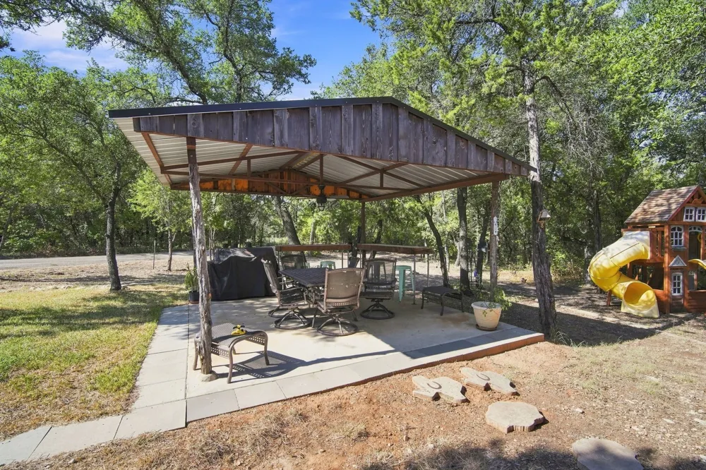 259 County Road 1409 Morgan, TX 76671