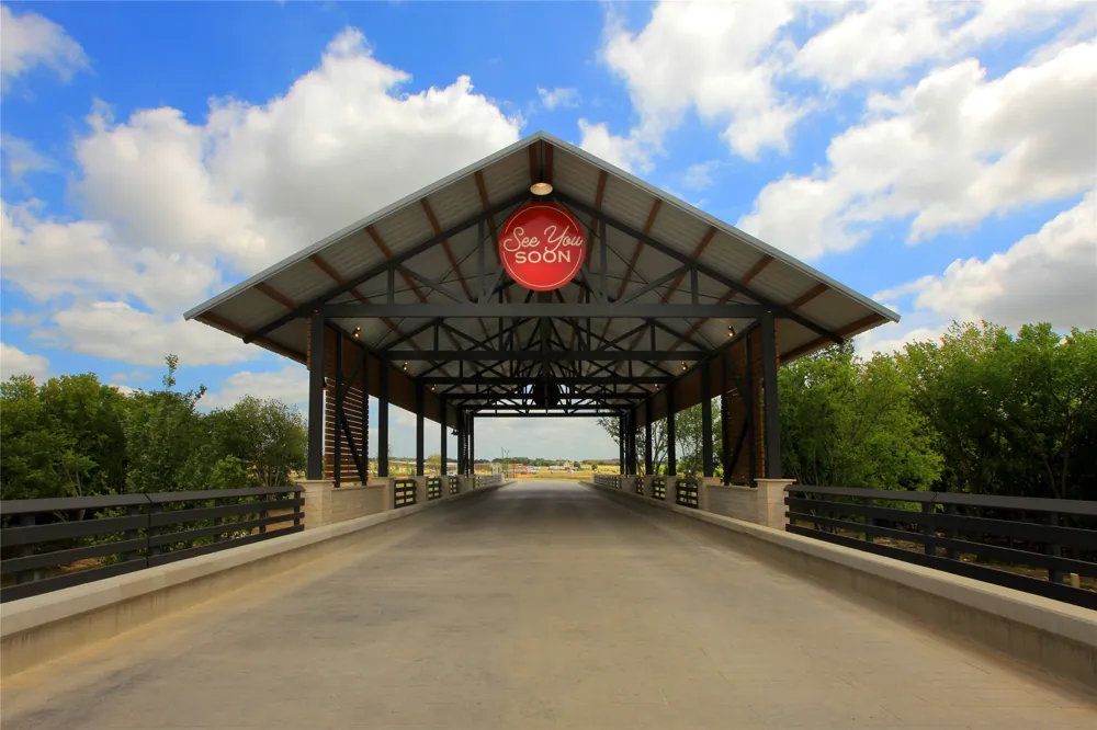11308 Treehouse Trail Justin, TX 76247