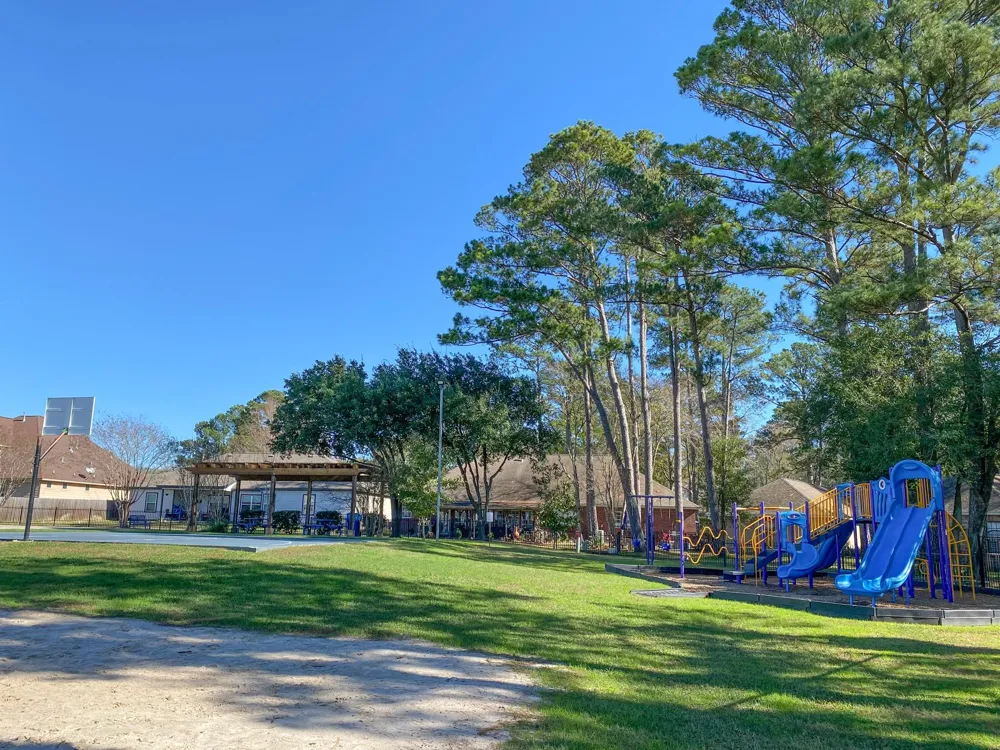 13421 W Summerchase Circle Willis, TX 77318