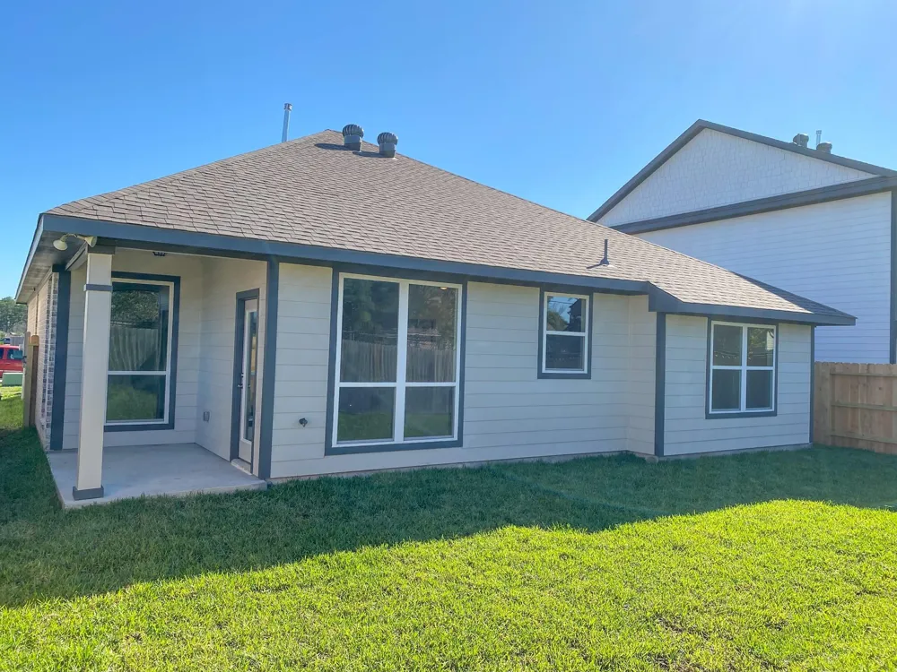 13421 W Summerchase Circle Willis, TX 77318