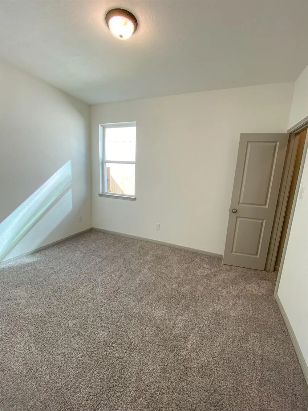 13421 W Summerchase Circle Willis, TX 77318