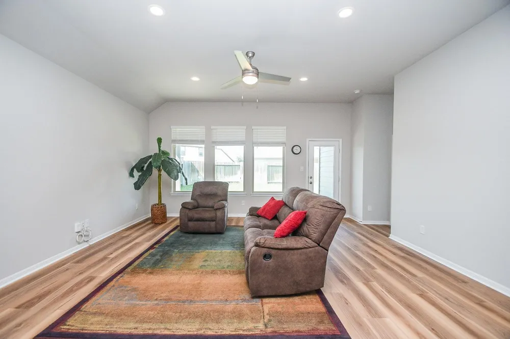 31430 Calle Linda Drive Hockley, TX 77447