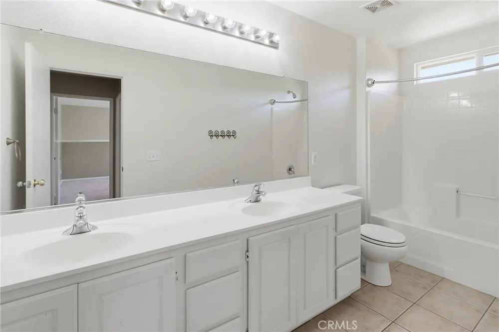 25317 Clear Canyon Menifee, CA 92584