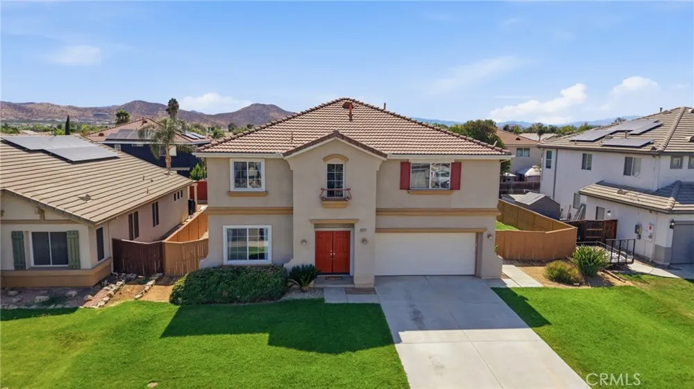 25317 Clear Canyon Menifee, CA 92584
