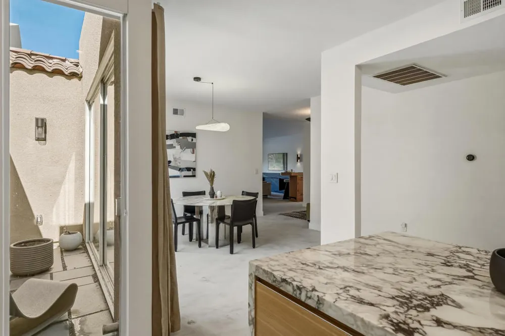 149 Lakeshore Drive Rancho Mirage, CA 92270