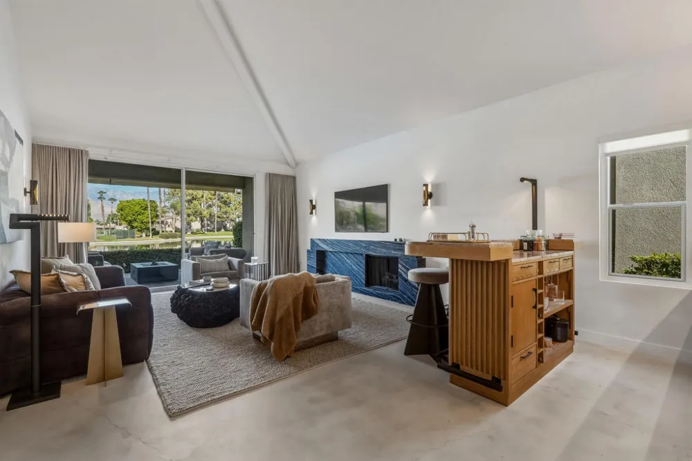 149 Lakeshore Drive Rancho Mirage, CA 92270