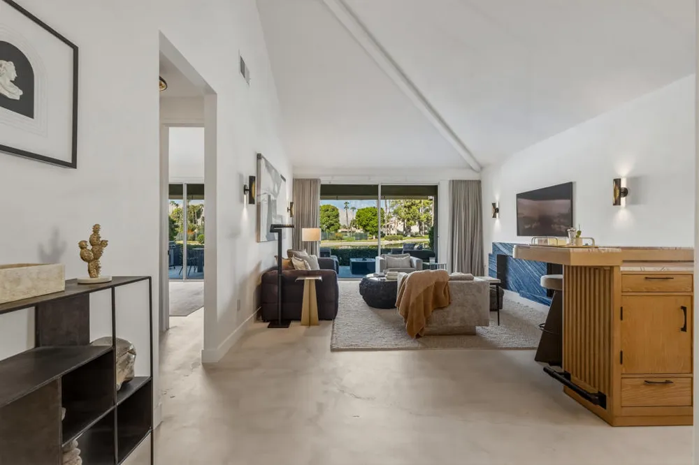 149 Lakeshore Drive Rancho Mirage, CA 92270